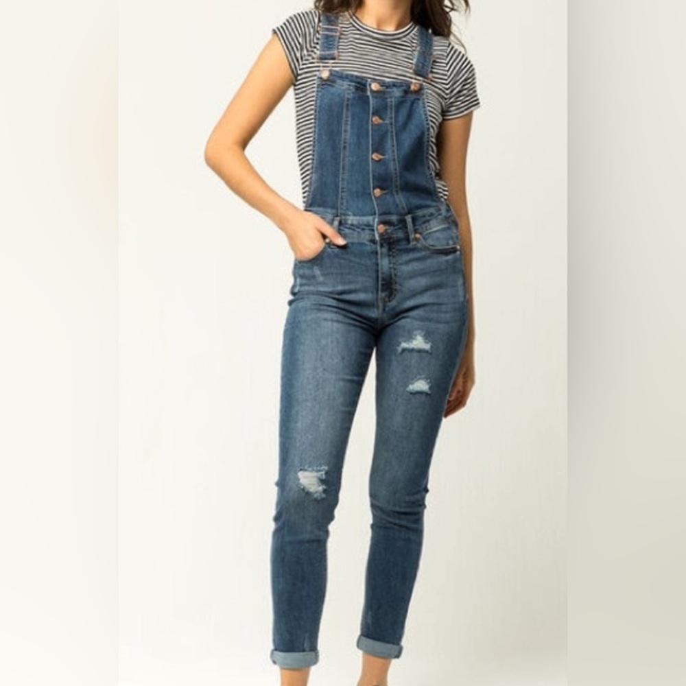 Women’s Distressed Denim Overalls – Size 7/28